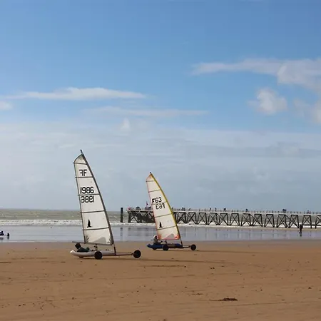 Appartement 2 Chambres Pres De La Plage - Animaux Admis - Fr-1-323-314 Apartment