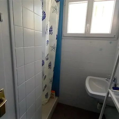 Appartement 2 Chambres Pres De La Plage - Animaux Admis - Fr-1-323-314 *